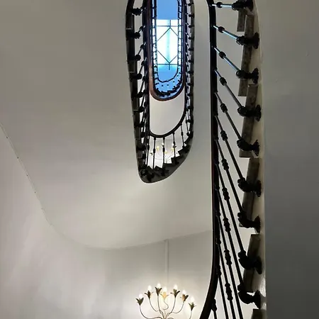 Salutbb D'hote 住宿加早餐酒店
