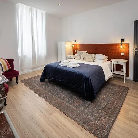 Nocleg ze śniadaniem Salutbb D'hote