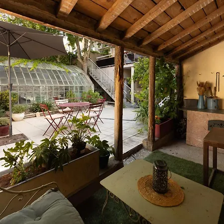 Salutbb D'hote Nocleg ze śniadaniem